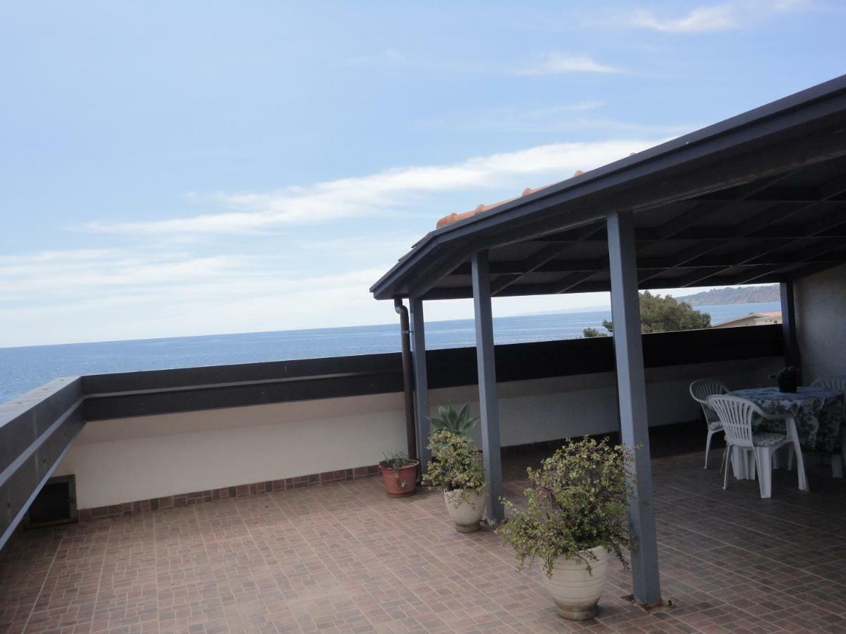 Appartamento Sul Mare Acireale Exterior photo